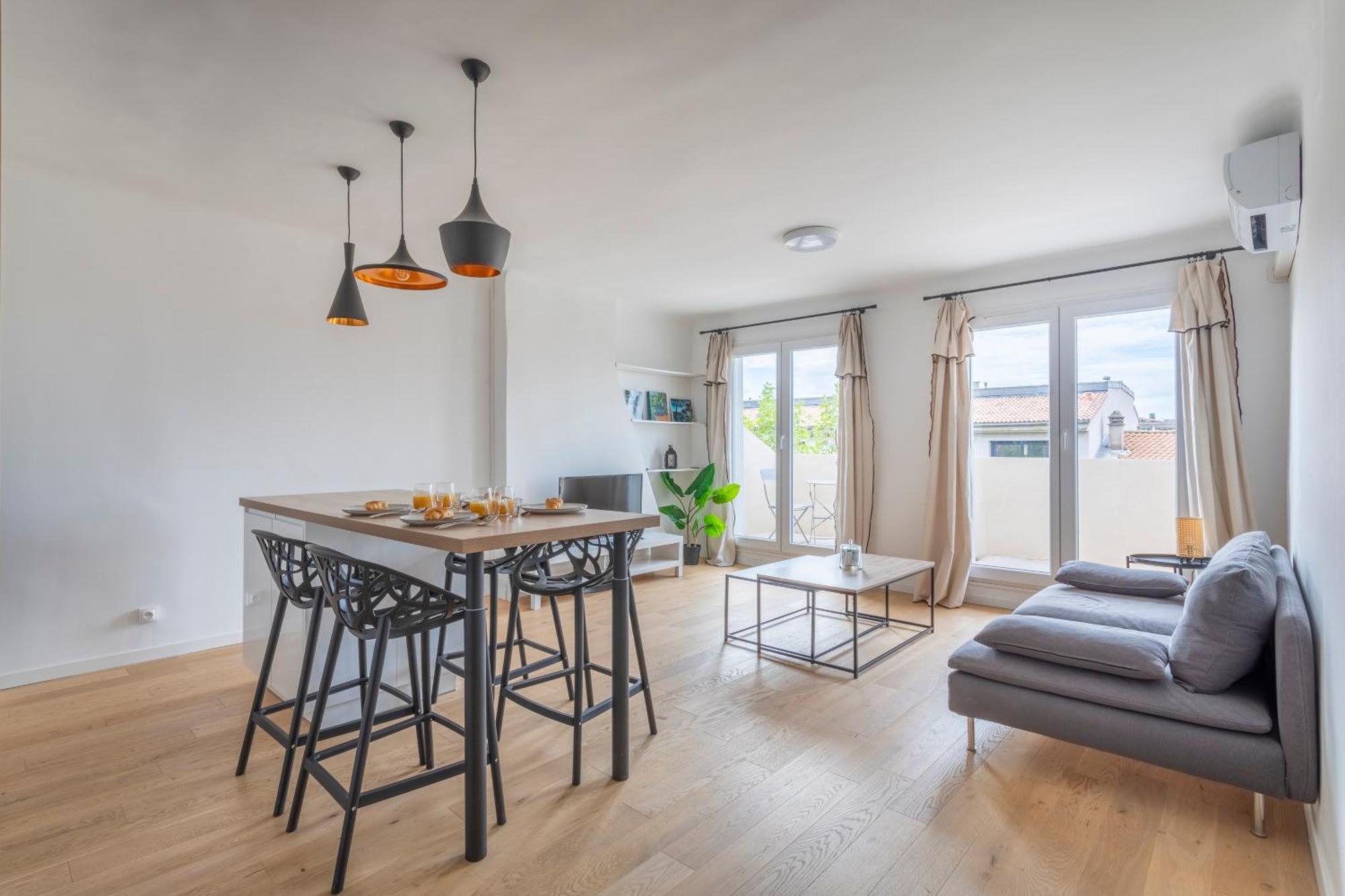 T3 Renove Avec Terrasse Et Vue Apartment