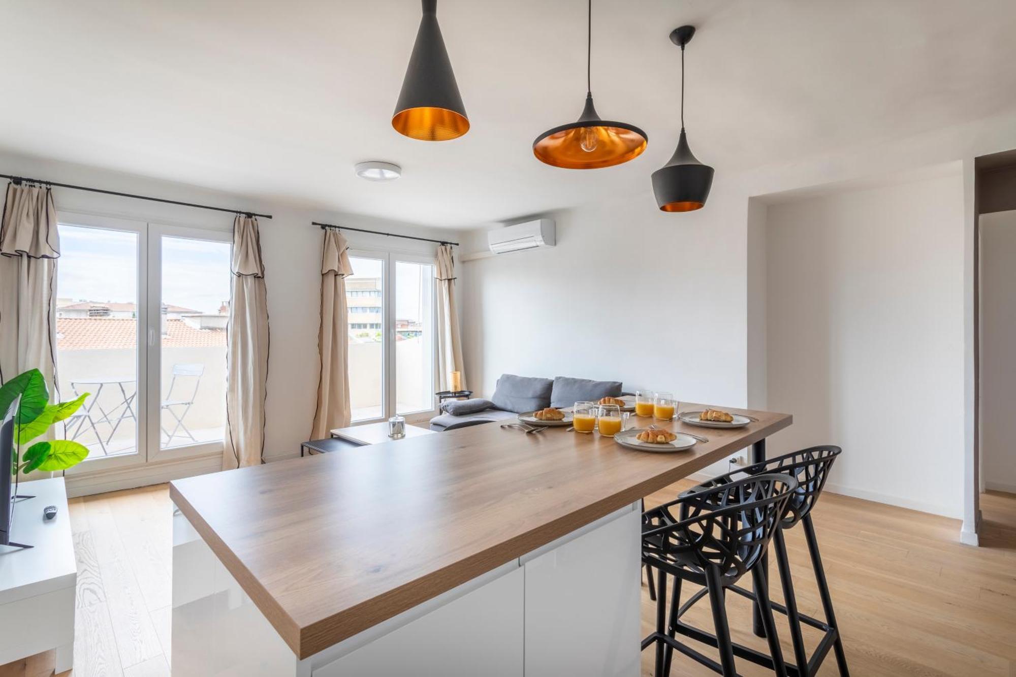 T3 Renove Avec Terrasse Et Vue Aix-en-Provence